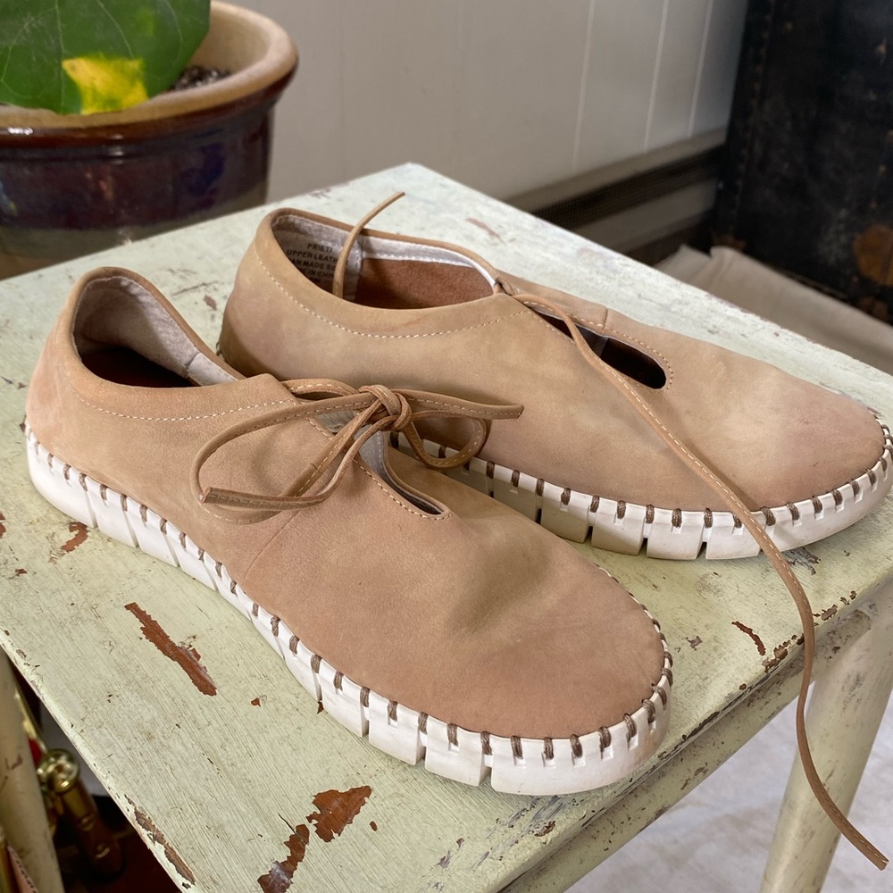 Jeffery Cambell leather shoes